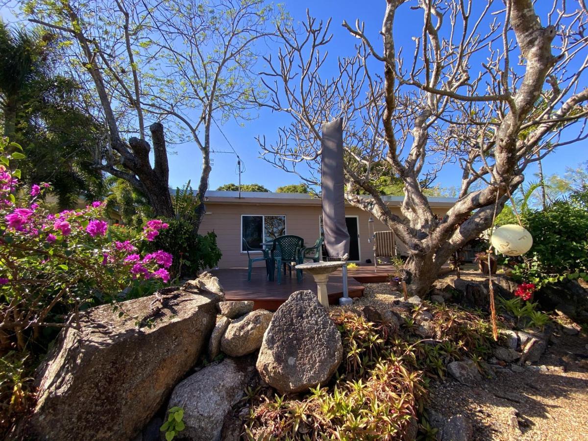 J & Ella'S Holiday House - 2 Bedroom, 2 Bathroom Home Cooktown Exterior foto